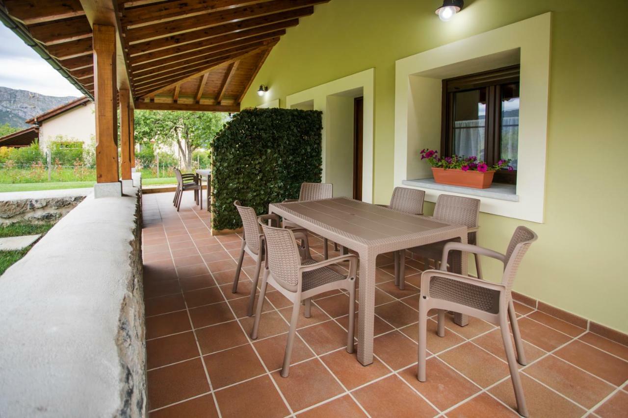 El Campo Mateo Apartamentos Onís Εξωτερικό φωτογραφία