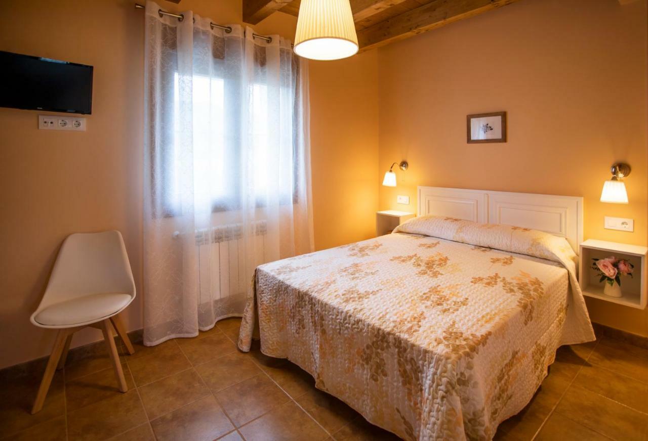 El Campo Mateo Apartamentos Onís Εξωτερικό φωτογραφία